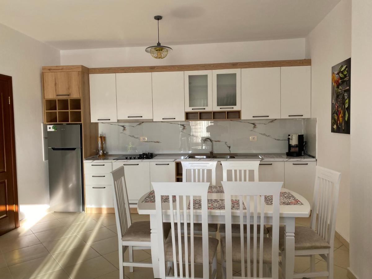 Blue Apartment Durrës Extérieur photo